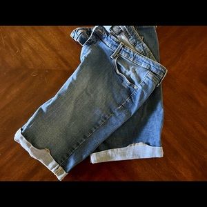 Bermuda Jean shorts